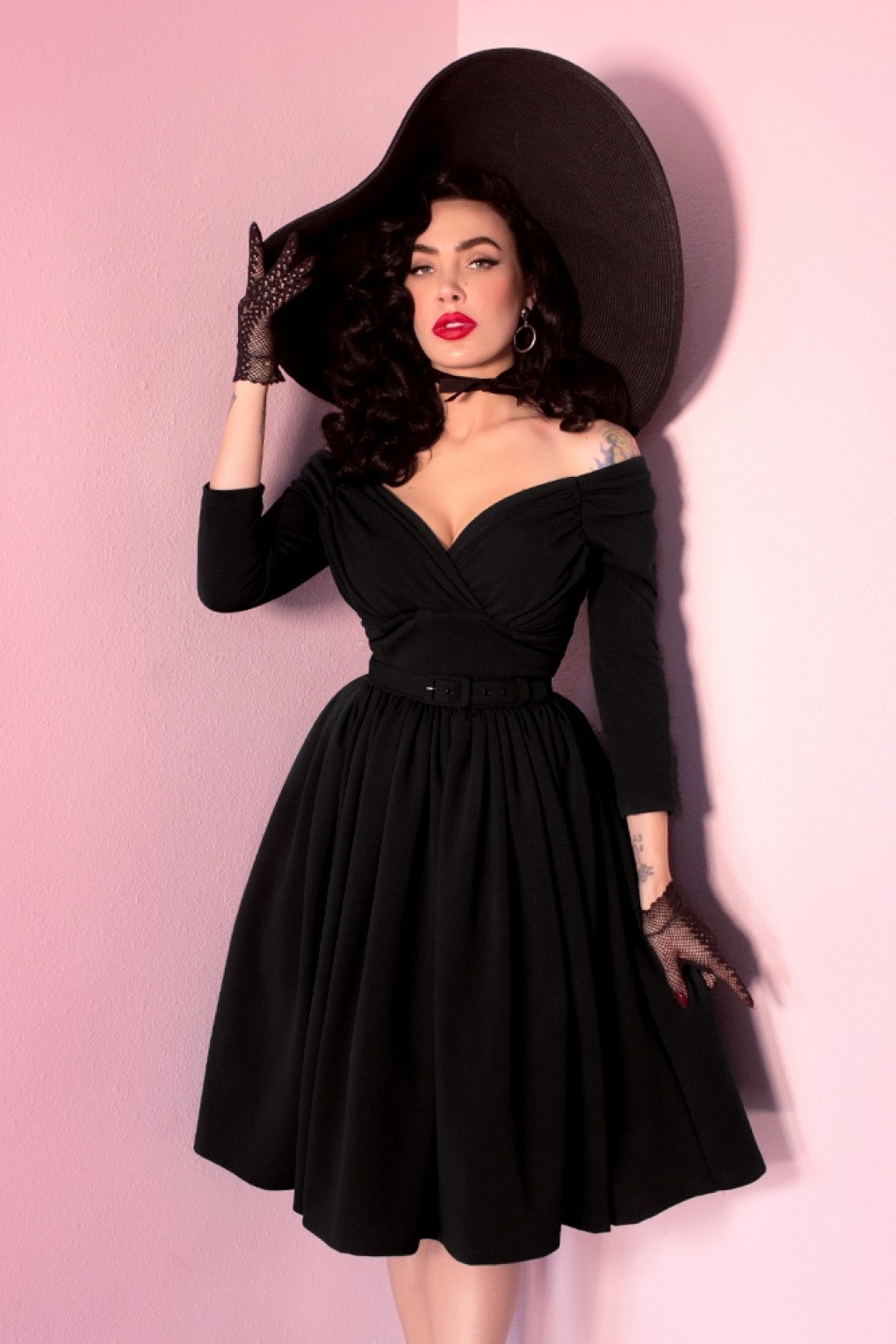 Vixen By Micheline Pitt Exclusief Topvintage ~ Starlet Swing Jurk In Zwart Shop Bij Topvintage