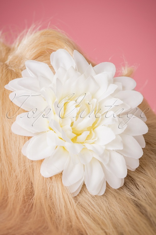 Collectif Clothing - 50s Yvonne Dahlia Hair Clip in White 2