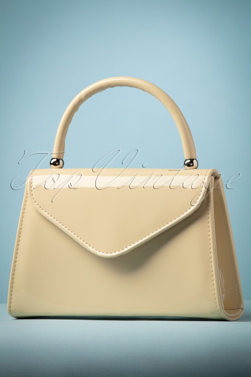 La Parisienne - 60s Lillian Butterfly Lacquer Flap Bag in Off White
