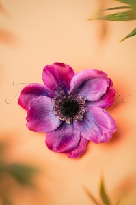 Lady Luck's Boutique - 50s Sophia Anemone Hair Clip in Purple
