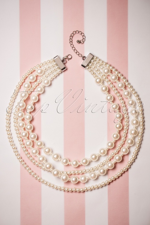 Darling Divine - 50s Jackie Layered Pearl Necklace in Cream 2