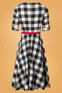 Collectif Clothing - Suzanne Gingham Swing-Kleid in Schwarz und Weiß 5
