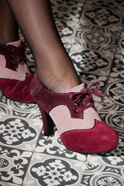 Topvintage Boutique Collection - Angie Ton sur Ton Suede Booties Années 50 en Merlot