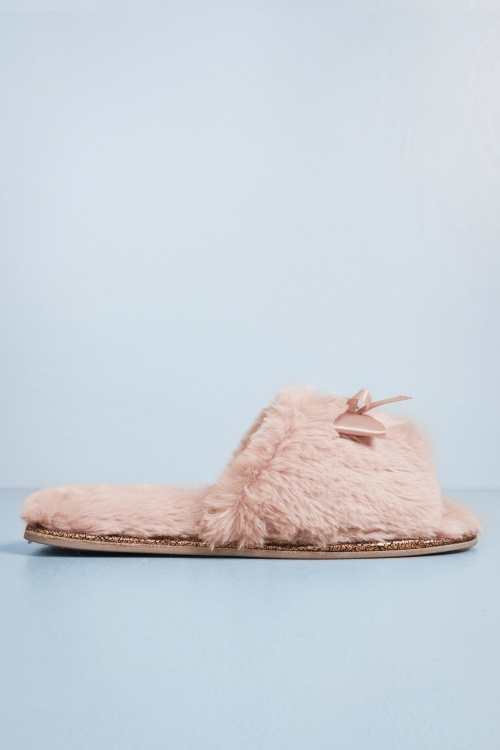 Amici - 50s Josie Plush Slippers in Dusty Pink 2