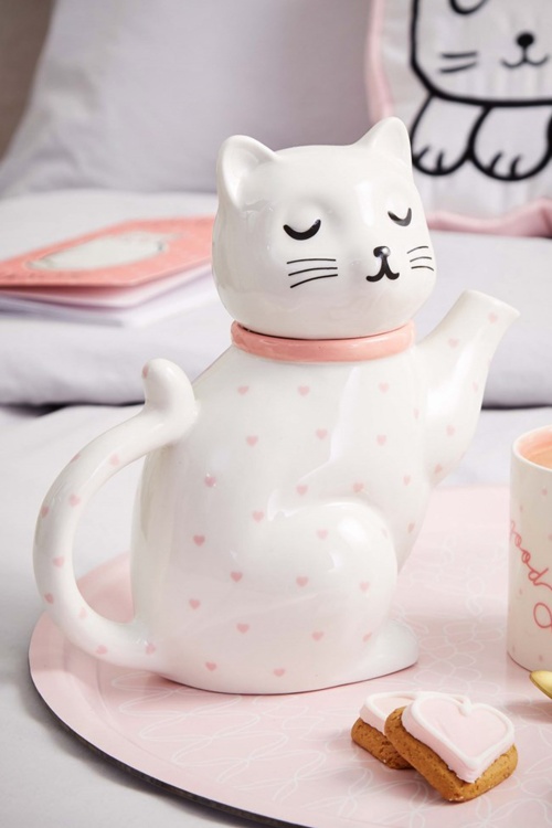 Sass & Belle - 60s Cutie Cat Shaped Mug