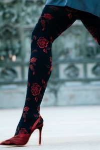 Sneaky Fox - 50s Julia Curvy Red Roses Tights in Black  2