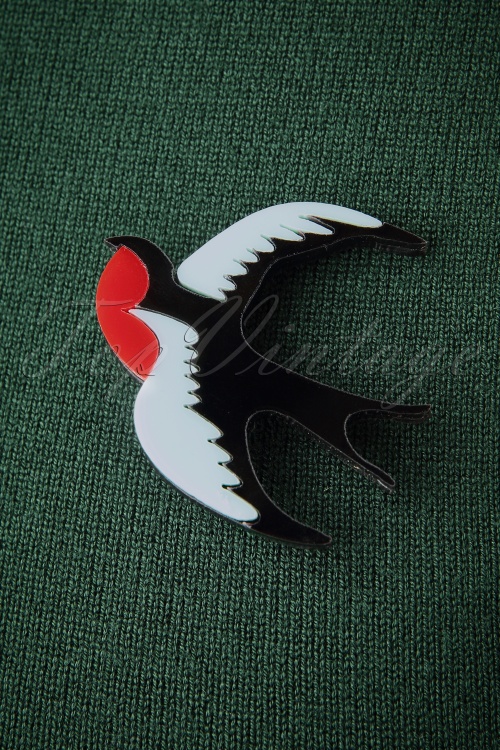 The Pink Bungaloo - TopVintage Exclusive ~ 60s Swallow Brooch in Black