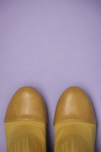 Banned Retro - Pepper Ankle Sock Booties Années 60 en Jaune Moutarde 3