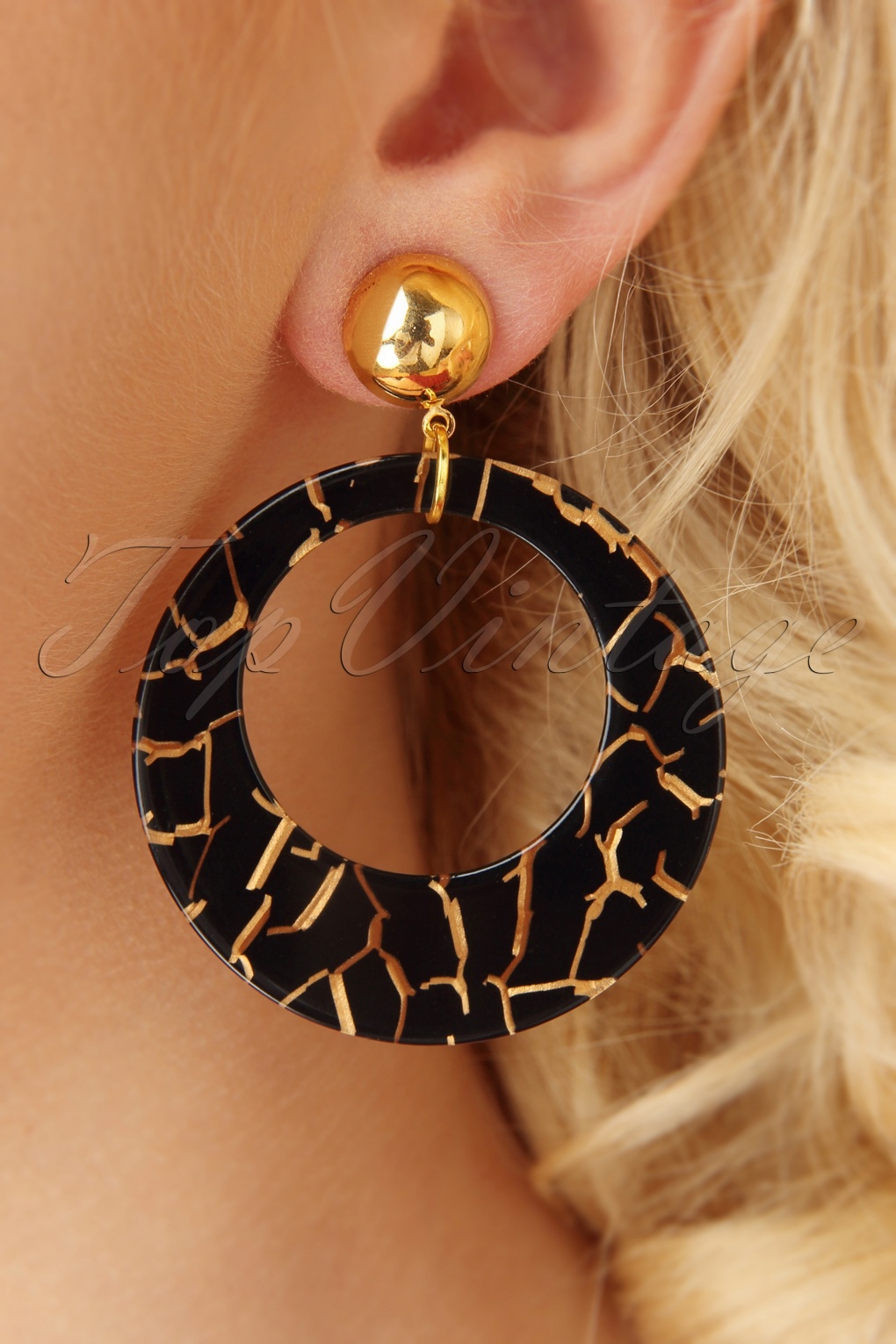 50s Femme Fatale Hoop Earrings In Black And Gold   146858 Glitz O Matic Black And Gold Hoop Earrings 333 14 26652 11022018 002W Full 