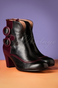 La Veintinueve - 60s Ursula Leather Ankle Booties in Black and Burgundy 3