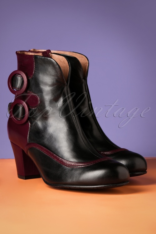La Veintinueve - Ursula Leather Ankle Booties Années 60 en Noir et Bordeaux 3