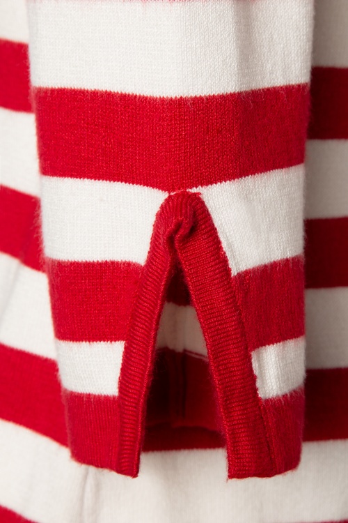 Banned Retro - 50s Sail Away Stripes Jumper in Red 3