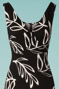 Banned Alternative - 60s Palm Maxi Dress in Black and White 3