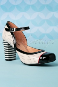 Nemonic - 60s Mary Jane Patent Leather Pumps in Cream and Black 2