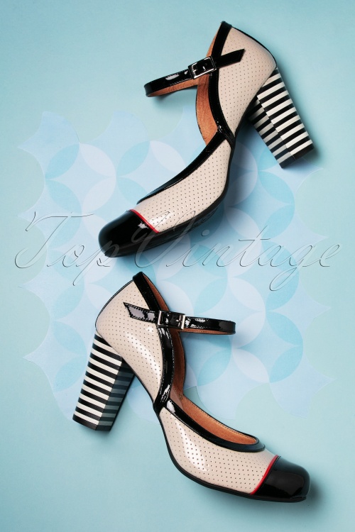 Nemonic - 60s Mary Jane Patent Leather Pumps in Cream and Black