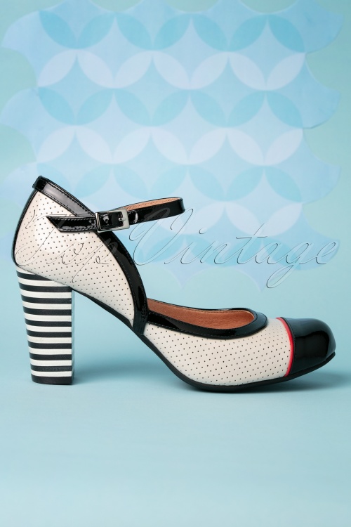 Nemonic - 60s Mary Jane Patent Leather Pumps in Cream and Black 3