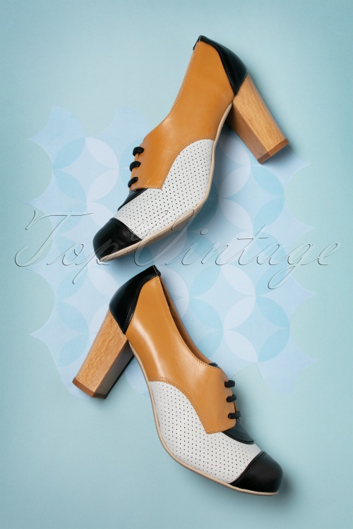 Nemonic - 60s Madison Leather Booties in Camel and Cream