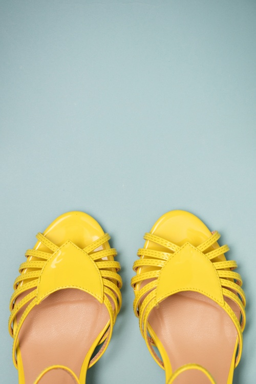 Banned Retro - 40s Amelia Sandals in Yellow 2
