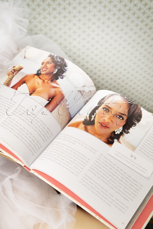 Style Me Vintage - An Inspirational Guide To Styling The Perfect Vintage Wedding 3