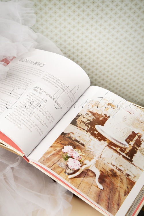 Style Me Vintage - An Inspirational Guide To Styling The Perfect Vintage Wedding 2