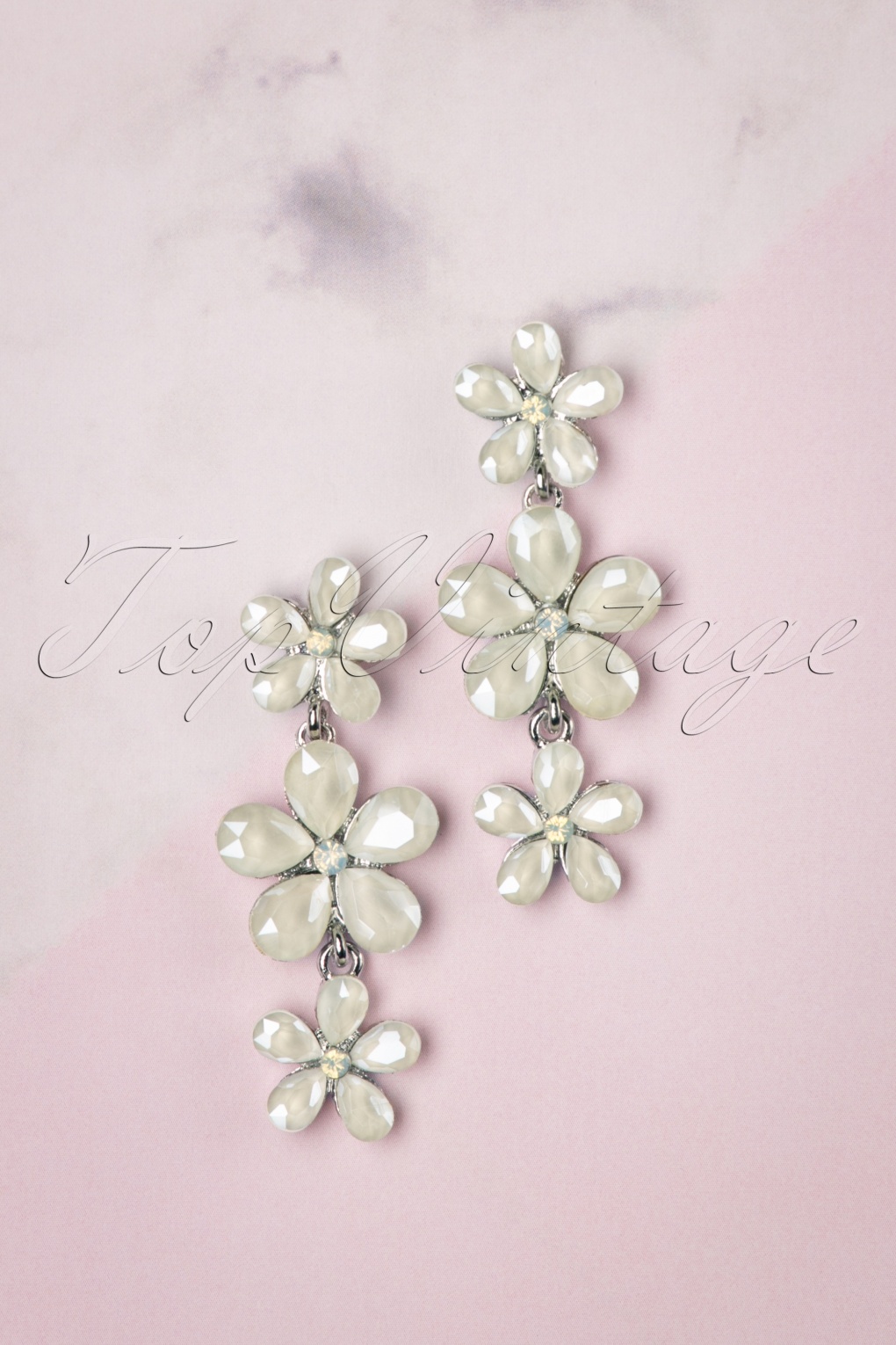 dangle floral earrings