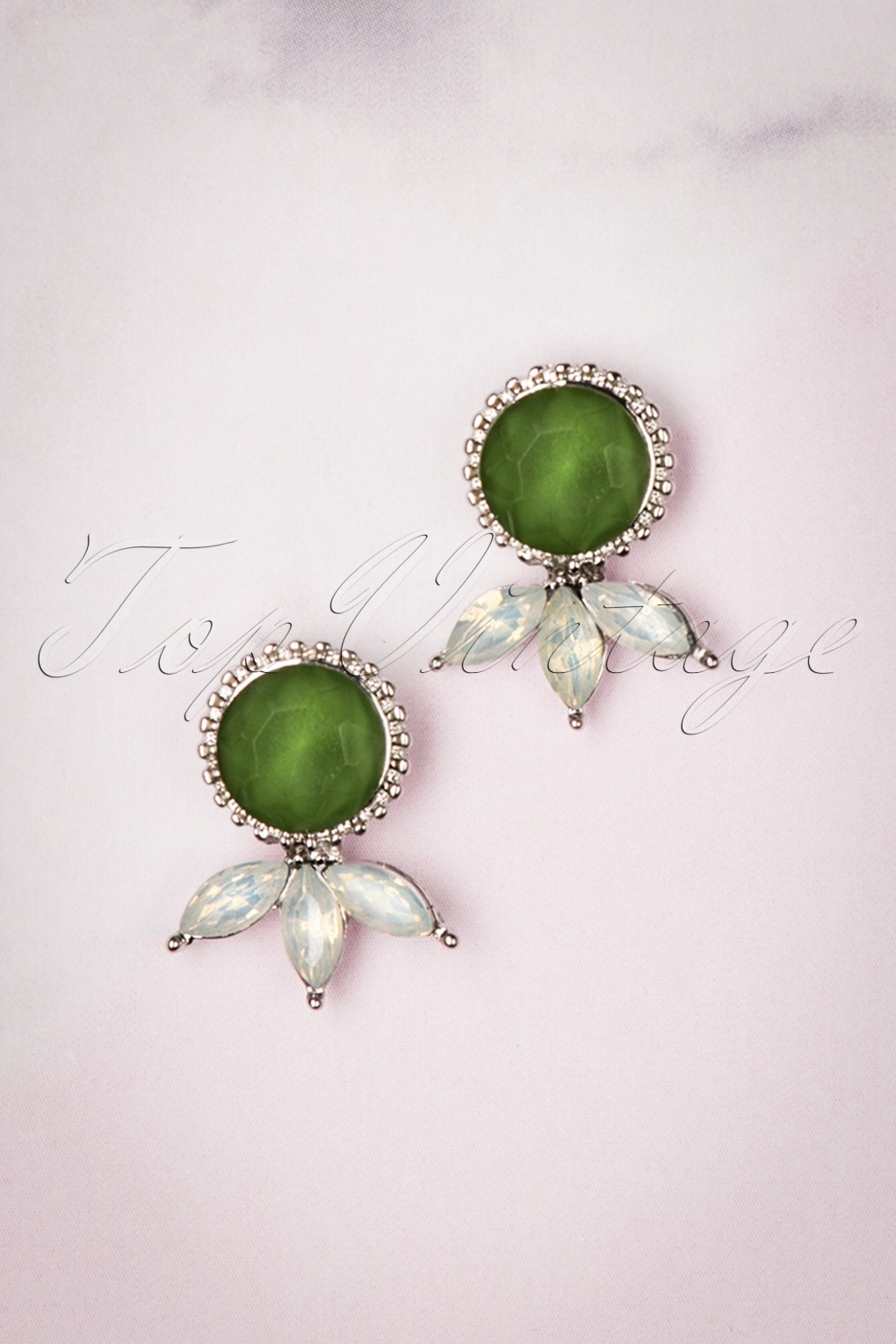 50s Vintage Stud Earrings in Green Sparkle