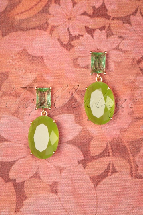 Day&Eve by Go Dutch Label - Oval geschnittene Vintage-Ohrringe in Lovely Lime