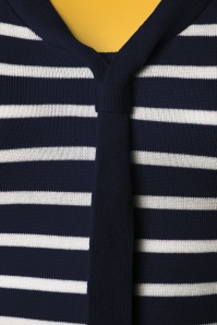 Banned Retro - Top met zeemansstreep en stropdas in marineblauw 3