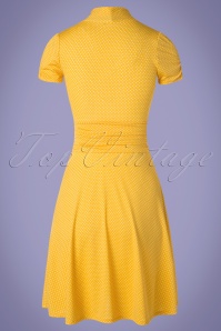 Retrolicious - Debra Pin Dot Swing-jurk in geel 6