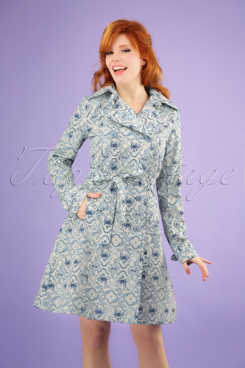 Blutsgeschwister - 60s Spy of Love Trench Coat in Delft Porcelain Blue