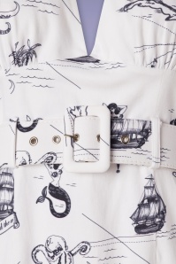 Collectif Clothing - Ramona Ocean Map Halter Pencil Dress Années 50 en Blanc 5