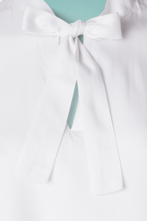 Louche - Miki Bluse mit Krawattenhals in Weiß 3