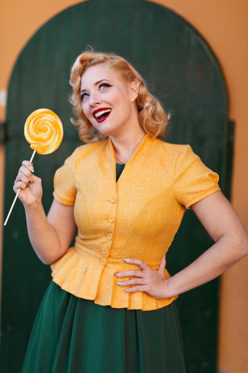 Miss Candyfloss - Adrina Tweed jack met korte mouwen in geel