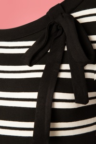 Topvintage Boutique Collection - 50s Janice Stripes Top in Black and White 4