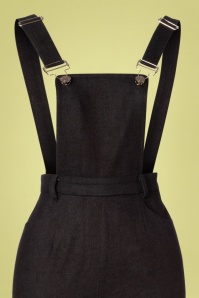 Collectif Clothing - Becca Latzhose aus schlichtem Denim in Schwarz 3