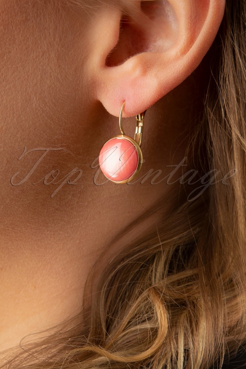 Urban Hippies - 60s Shiny Shell Earrings in Pink 2