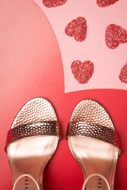 Katy Perry Shoes - The Goldie Sandals Années 50 en Rose Doré 2