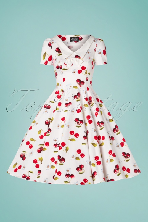Hearts & Roses - 50s Cherry On Top Swing Dress in White 3