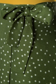 Banned Retro - 50s Sweet Spot Skirt in Green 2