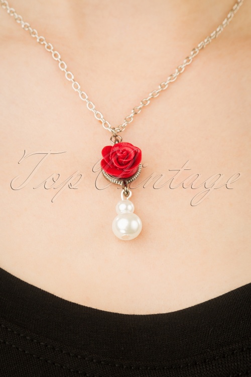 Sweet Cherry - 50s Emma Rose Pearl Necklace in Red  2