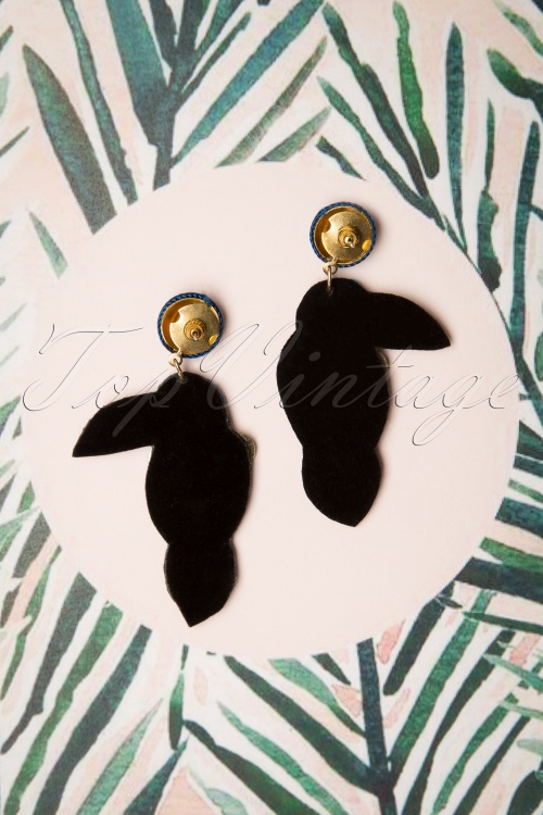 Darling Divine - 60s Toucan Earrings in Gold 3