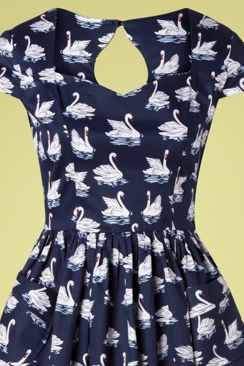 Banned Retro - Summer Swan Swing Dress Années 50 en Bleu Marine 3