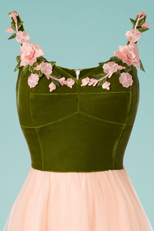 Collectif Clothing - 50s Josie Occasion Swing Dress in Pink and Green 3