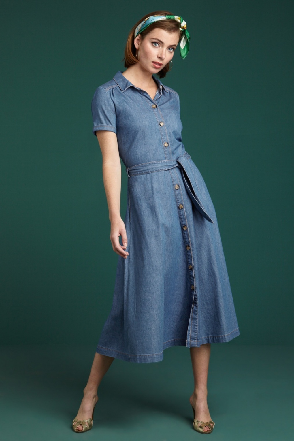 Super 60s Olive Chambray Dress in River Blue GU-36