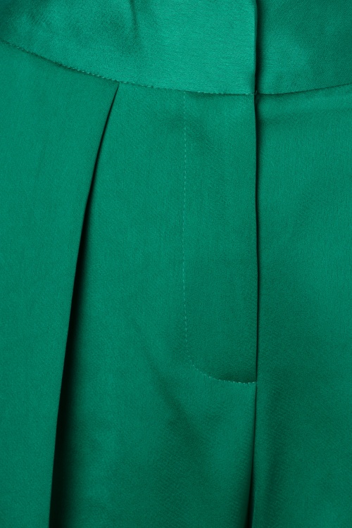 Closet London - 70s Robyn Pleated Trousers in Emerald Green 3