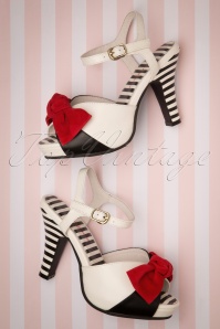 Lola Ramona - 50s Angie Tribute Sandals in White and Black 4