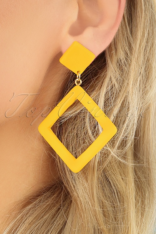 Collectif Clothing - 50s Shona Earrings in Yellow 2