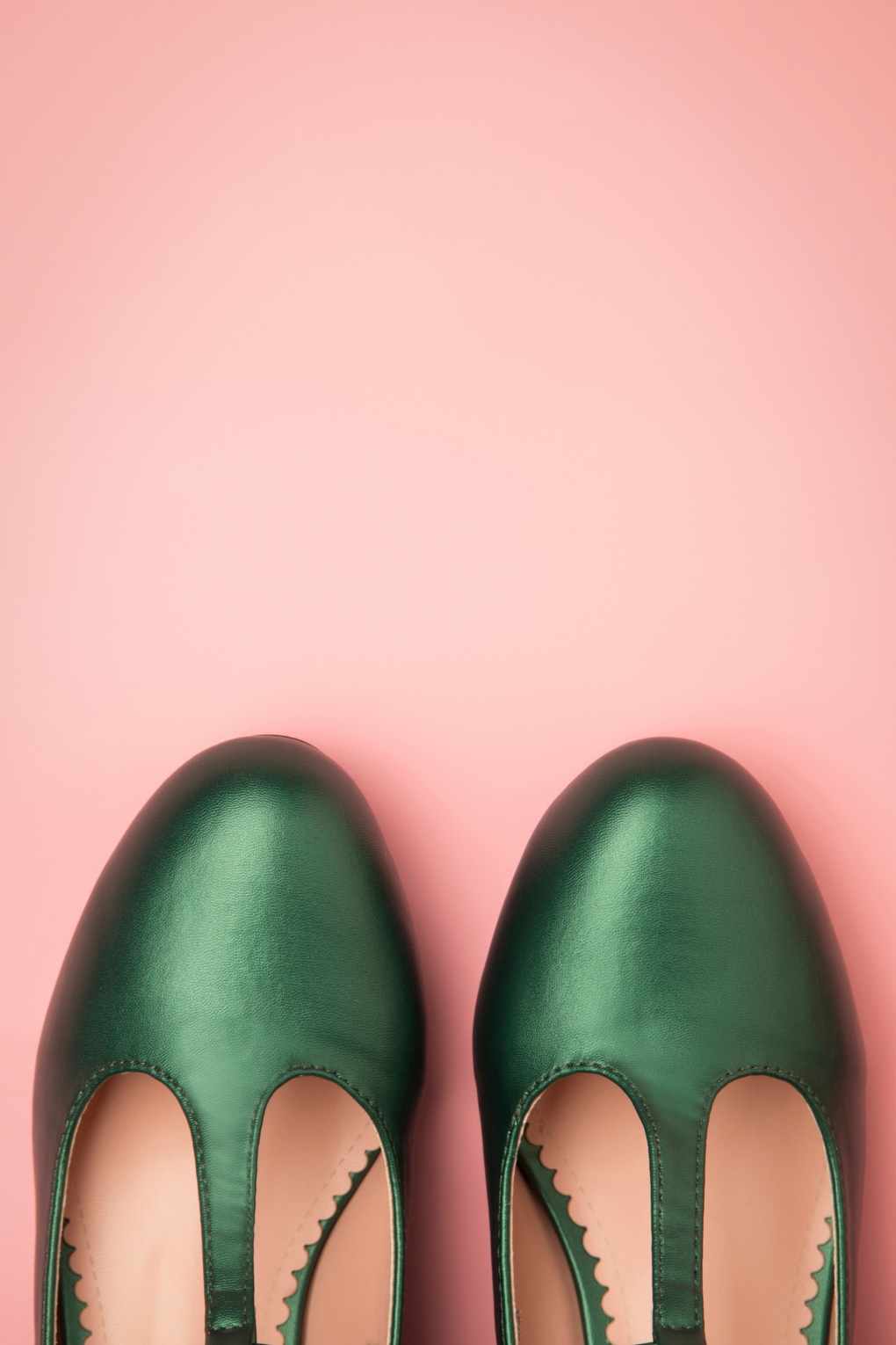 60s Chrissie TStrap Pumps in Emerald Green