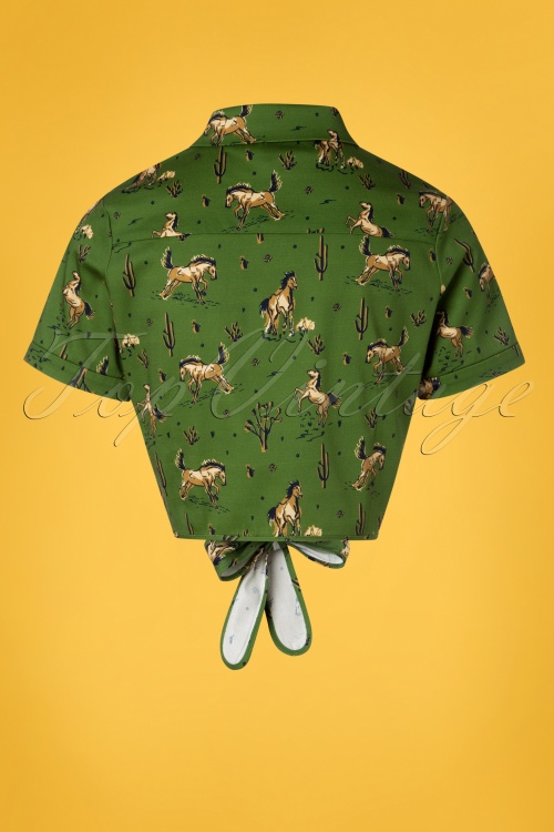 Collectif Clothing - Sammy Wild West Tie Blouse Années 50 en Vert Olive 4