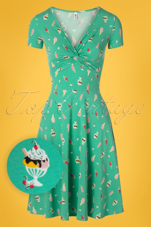 Blutsgeschwister - 60s Hot Knot Summer Dress in Ice Ice Baby Green 2